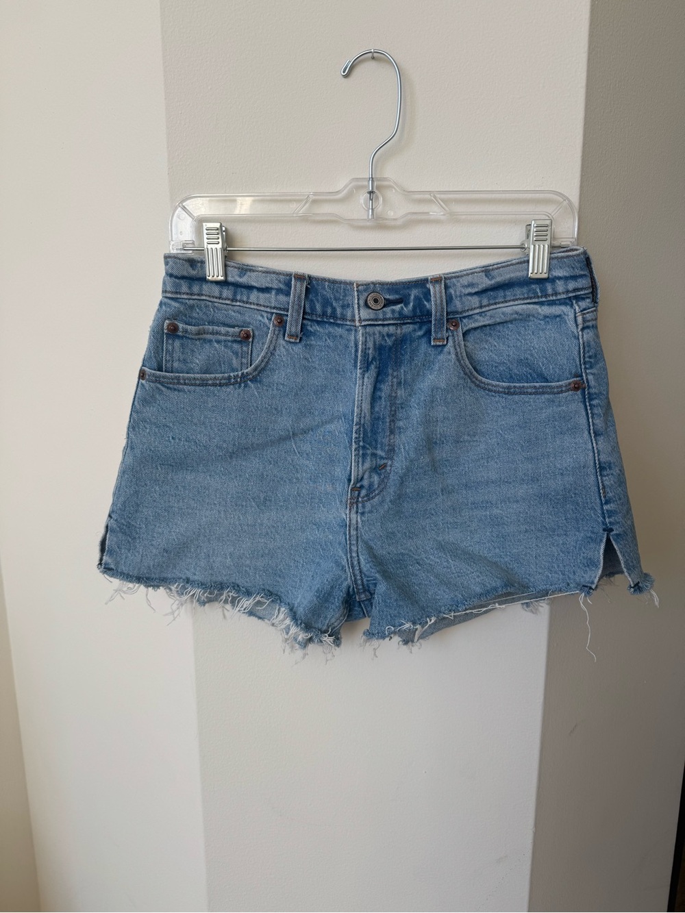 Abercrombie & Fitch the mom high rise short